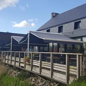 Hotel De L'etang Neuf, Saint-Connan