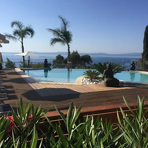 Les Lauriers Roses Appart hôtel Le Rayol-Canadel-sur-Mer