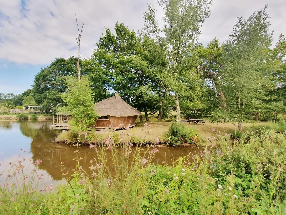 Hotel Le Petit Moulin du Rouvre à Saint-Pierre-de-Plesguen Maison d'hôtes