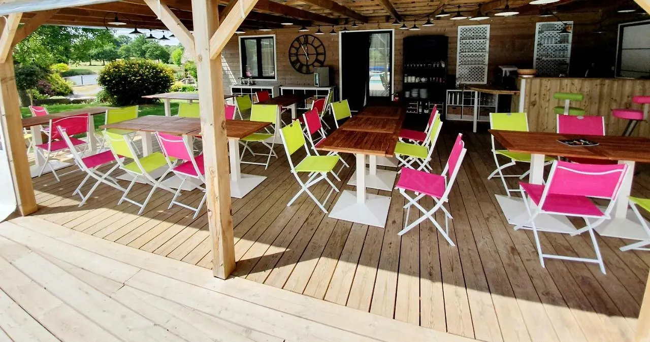 Maison d'hôtes Hotel Le Petit Moulin du Rouvre à Saint-Pierre-de-Plesguen